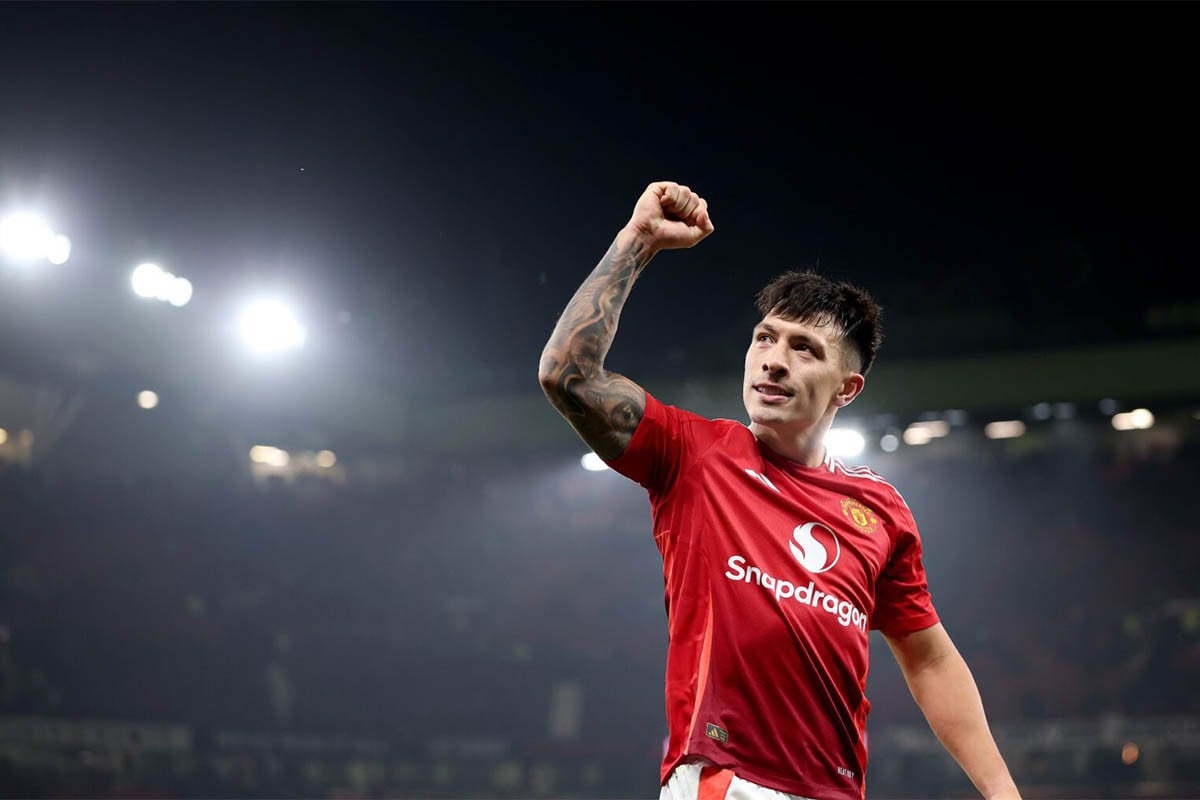 আট মাস পর অনুশীলনে ফিরলেন মার্টিনেজ