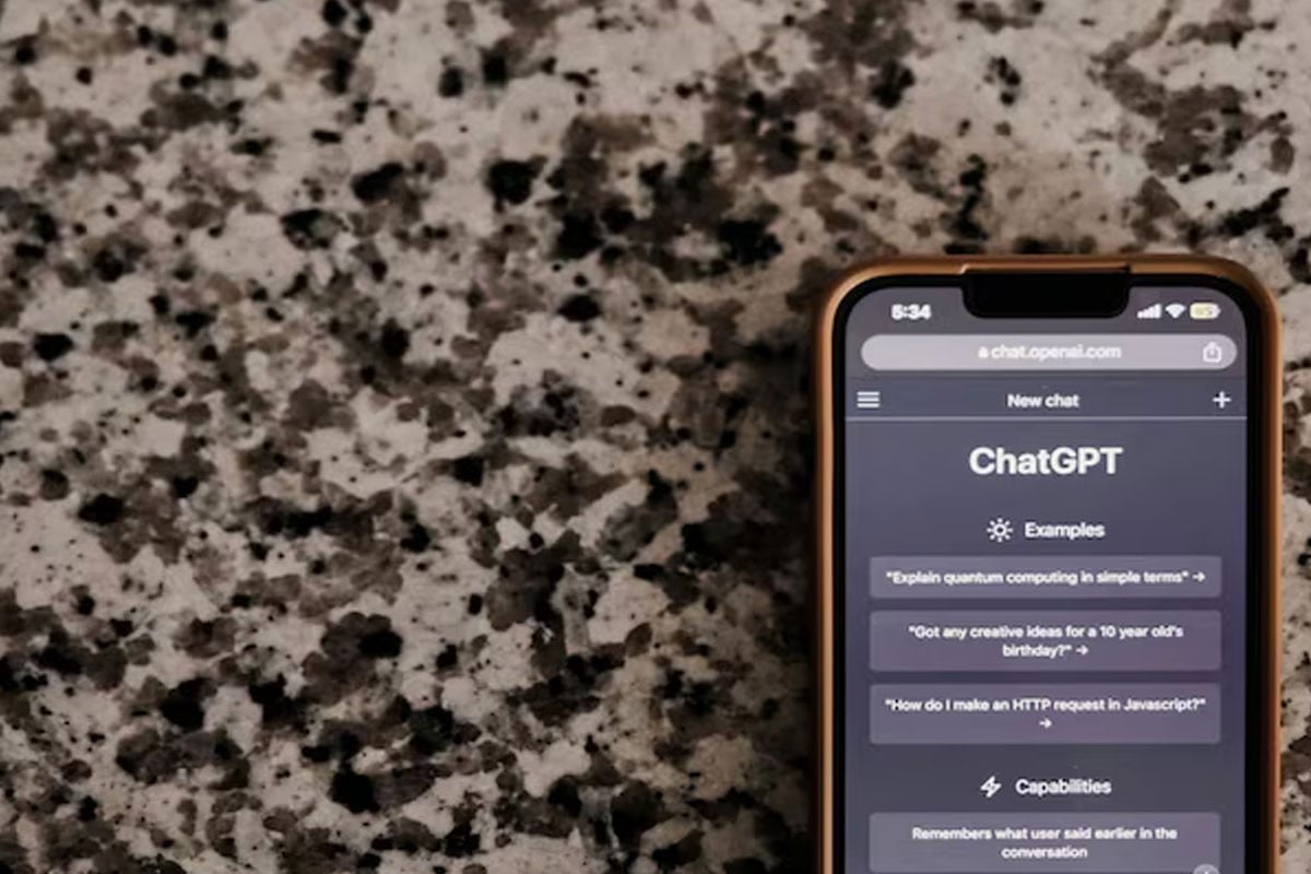 ভদ্র নয়, রুক্ষ কথাতে ভালো ফল দেয় চ্যাটজিপিটি!