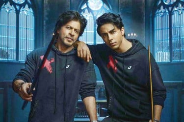 ছেলেকে নিয়ে শাহরুখের রসিকতা