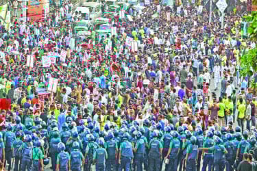 নোয়াখালী বিভাগ দাবিতে বিক্ষোভ