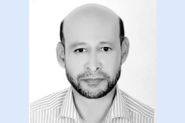 ‘বাণিজ্যে বসতে লক্ষ্মী’