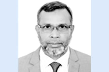 খেলনাও শিক্ষক