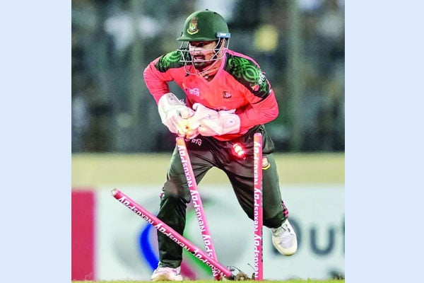 লিটন এগিয়ে তালিকায় রয়েছে তাইজুলের নাম