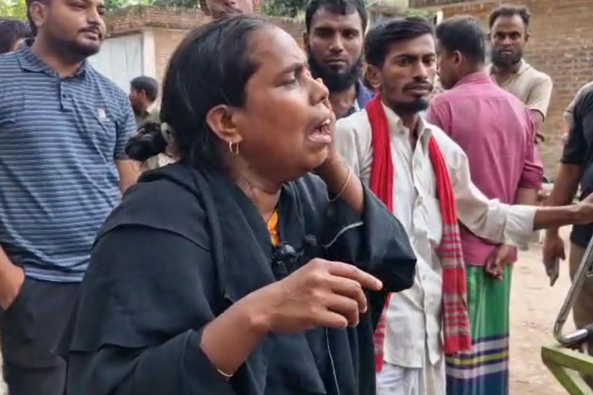 নরসিংদীতে জমি নিয়ে বিরোধে দুই ভাইকে কুপিয়ে হত্যা, আহত ১