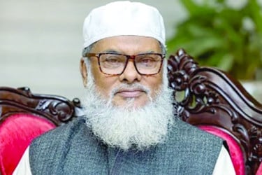 ১৫ বছরের জঞ্জাল ১৫ মাসে পরিষ্কার করা যায় না