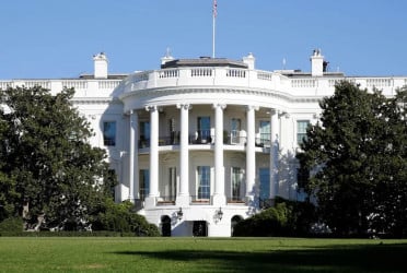হোয়াইট হাউসে সাংবাদিক প্রবেশে নতুন বিধিনিষেধ