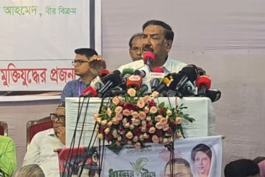 জুলাই সনদ জনগণের নয়, উপদেষ্টাদের ভবিষ্যৎ সুবিধার জন্য: হাফিজ