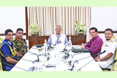 নির্বাচন প্রস্তুতি নিয়ে আলোচনা