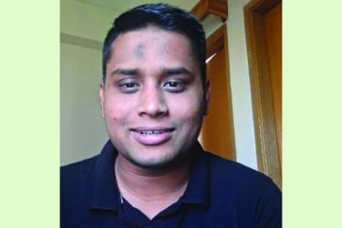 নির্বাচন কমিশন গঠন হয়েছে ভাগাভাগি করে