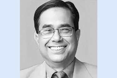 নিজের বিচারে নিজেই বিচারক ট্রাম্প