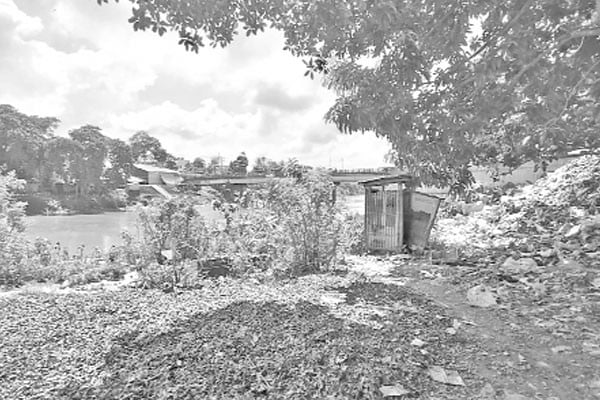 দখল-দূষণে বিপন্ন মনু নদ