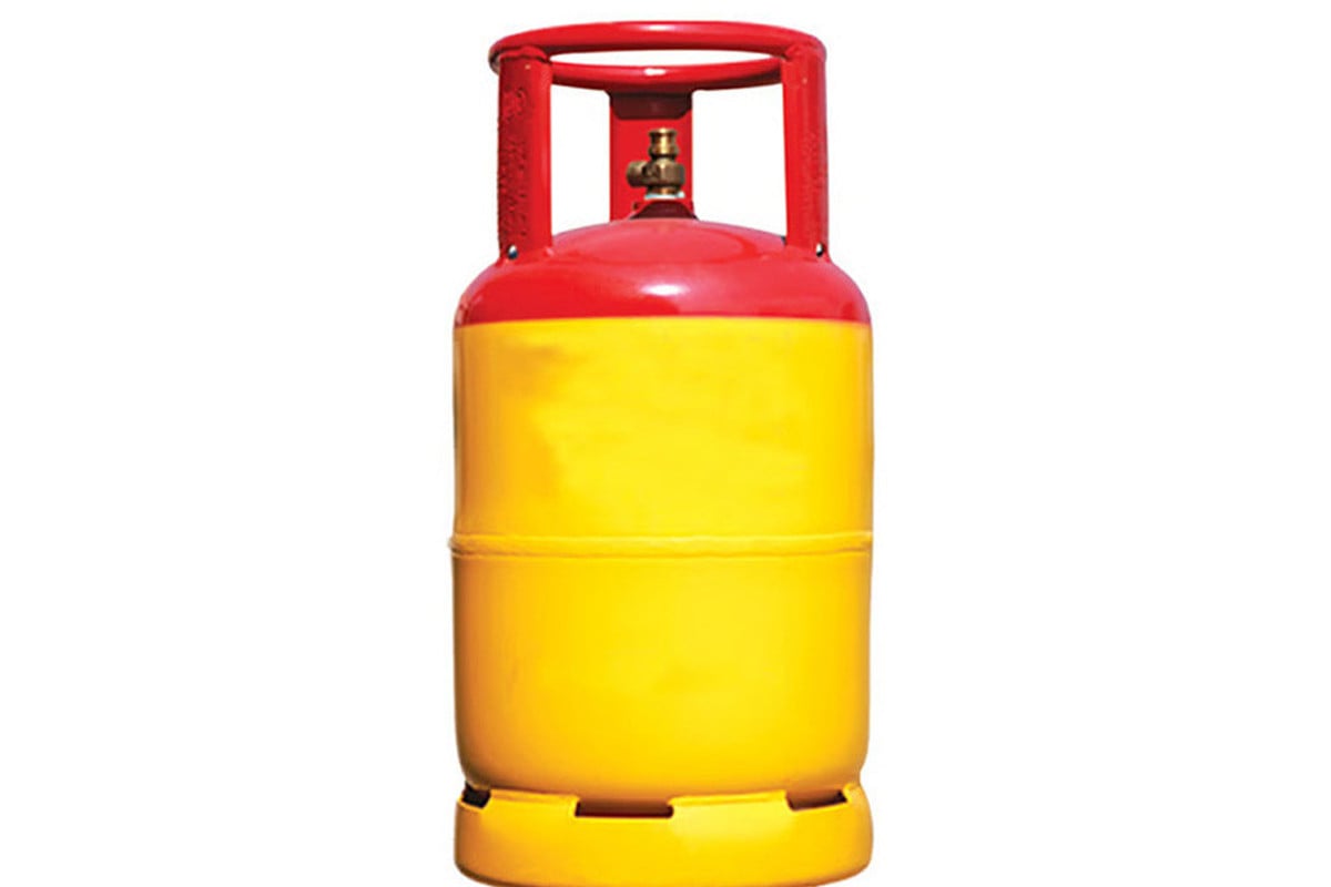১২ কেজি এলপিজি সিলিন্ডারে দাম কমল ২৬ টাকা