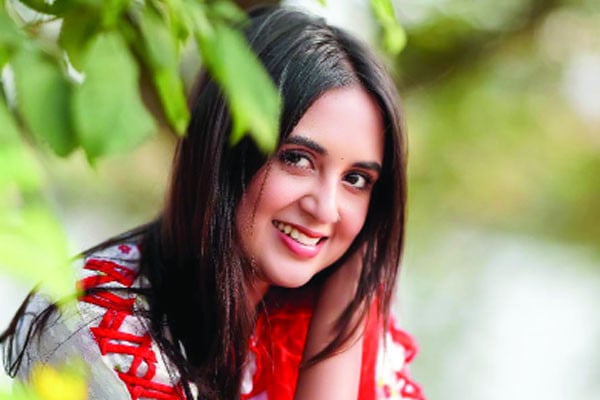 ট্রাইব্যুনালে জেসমিনরূপে তানিয়া