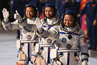 চীনের চমক, মানুষের সঙ্গে মহাকাশে চার ইঁদুর!