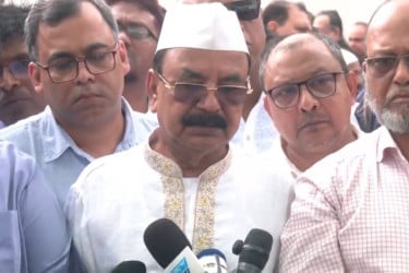 আমরা চাই গণতন্ত্রের স্বার্থে সুষ্ঠু নির্বাচন এই সরকারের মাধ্যমেই হোক : গয়েশ্বর