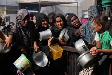 গাজার ৭৬ শতাংশ ত্রাণ আটকে রেখেছে ইসরায়েল