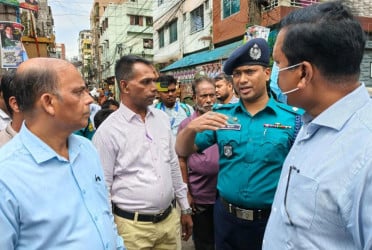 জেনেভা ক্যাম্পে অবৈধ স্থাপনা উচ্ছেদে যৌথ পরিদর্শন