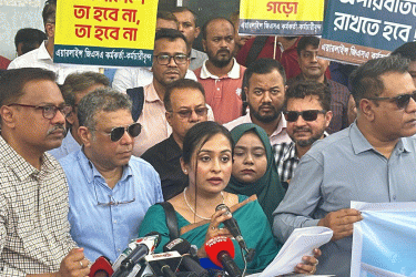 কর্মসংস্থান রক্ষা ও হুন্ডি বন্ধে এয়ারলাইন্স জিএসএ নিয়োগ আইন বহাল রাখার দাবি