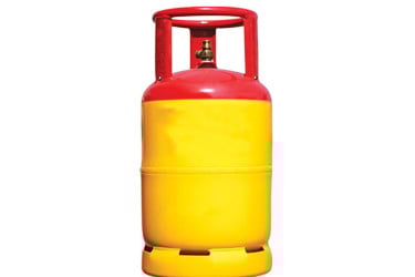 ১২ কেজি এলপিজি সিলিন্ডারে দাম কমল ২৬ টাকা