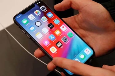 স্মার্টফোনের আয়ু বাড়ানোর সহজ ও সেরা উপায়