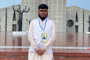 পদত্যাগ করলেন বৈষম্যবিরোধী ছাত্র আন্দোলনের সাধারণ সম্পাদক হাসান ইনাম