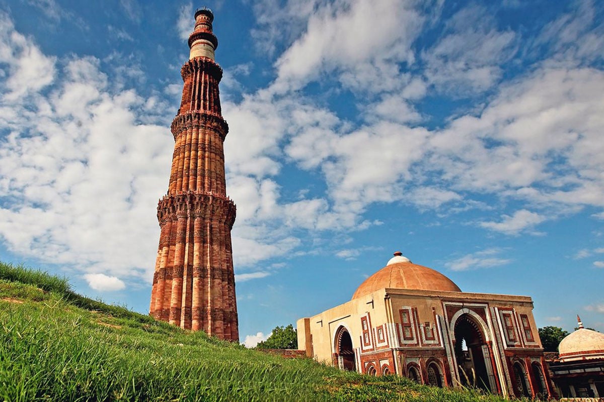 ক্রীতদাস থেকে দিল্লির বাদশাহ
