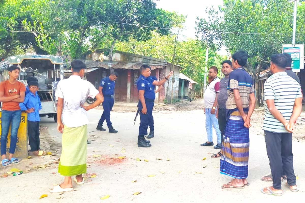 ঝিনাইদহে দু’গ্রুপের সংঘর্ষে আহত ১৫