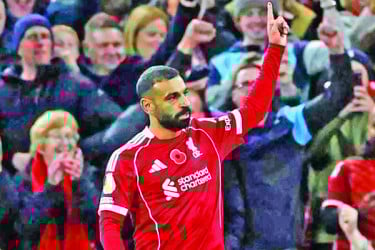 লিভারপুল আর্সেনালের জয়, ম্যানইউর হোঁচট