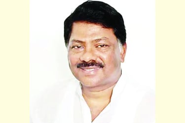 একটি গোষ্ঠী নির্বাচন পেছানোর ষড়যন্ত্র করছে