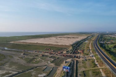 ২০৩০ সালের চট্টগ্রামের বে টার্মিনাল চালুর সম্ভাবনা: বন্দর চেয়ারম্যান