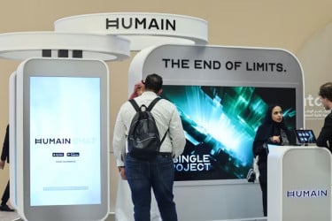 এআই পাওয়ারহাউস হবে সৌদি আরব, ১ ট্রিলিয়ন ডলারে বানাচ্ছে ডেটা সেন্টার