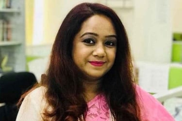 ঢাকা-১৪ আসনে ধানের শীষের প্রার্থী মায়ের ডাকের তুলি