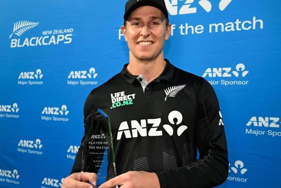 সাইফার্ট ছিটকে যাওয়ায় সুযোগ পেলেন মিচেল