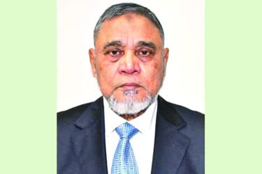 সংকটময় মুহূর্তে দেশ নির্বাচনই নির্ধারণ করবে গতিপথ