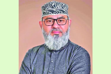 গণতন্ত্র প্রাতিষ্ঠানিক রূপ দিতে হবে