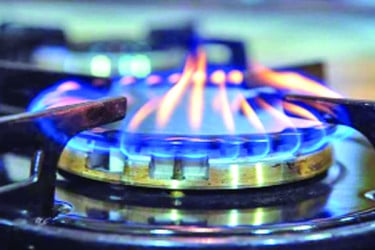 ফের ভয়াবহ গ্যাসসংকট