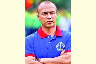 হামজার জন্য মুখিয়ে আছেন