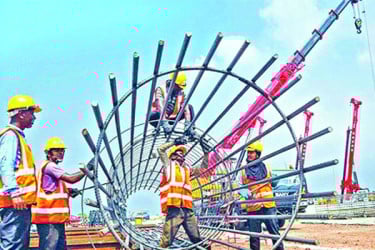 সিন্ডিকেটে আটকা পড়ছে মালয়েশিয়ার শ্রমবাজার