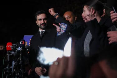 আজ নিউইয়র্কে মেয়র নির্বাচন