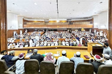 মিশরে জাঁকজমকপূর্ণভাবে অনুষ্ঠিত হলো ‘ইত্তেহাদ’ বার্ষিক অনুষ্ঠান ২০২৫