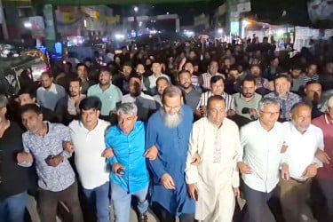 বিএনপির প্রার্থী ঘোষণার পরই বগুড়ায় আনন্দ-উৎসব