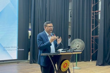 এইচএসসিতে ফল বিপর্যয়ের কারণ জানালেন অতিরিক্ত সচিব