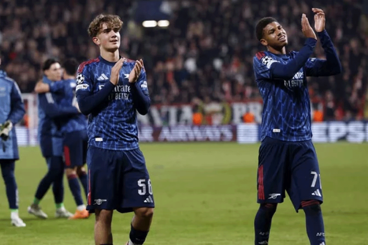 ১২২ বছরের রেকর্ড ছুঁয়ে আর্সেনালের দুর্দান্ত জয়