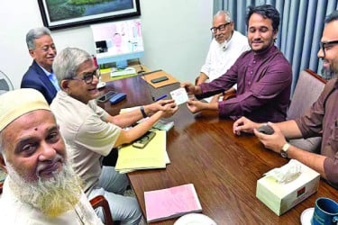 বিএনপিতে যোগ দিলেন শহীদ মীর মুগ্ধের ভাই স্নিগ্ধ