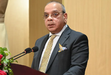 বিচার বিভাগের ওপর তিনটি গুরুত্বপূর্ণ দায়িত্ব ন্যস্ত হয়েছে