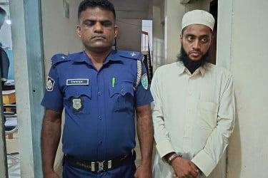 হবিগঞ্জে শিক্ষার্থীকে বলাৎকারের অভিযোগে শিক্ষক গ্রেফতার