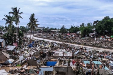 কালমায়েগির তাণ্ডব: ফিলিপাইনে মৃত্যু বেড়ে ৬৬, নিখোঁজ ২৬