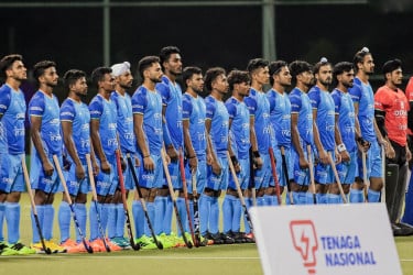 পাকিস্তানের সঙ্গে হাত মেলাতে বাধা দেবে না হকি ইন্ডিয়া