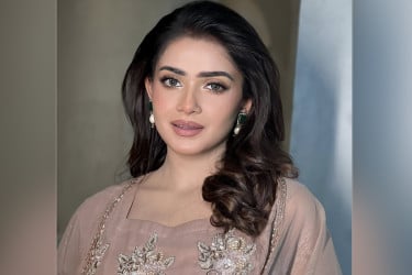 তানজিন তিশার বিরুদ্ধে মামলা