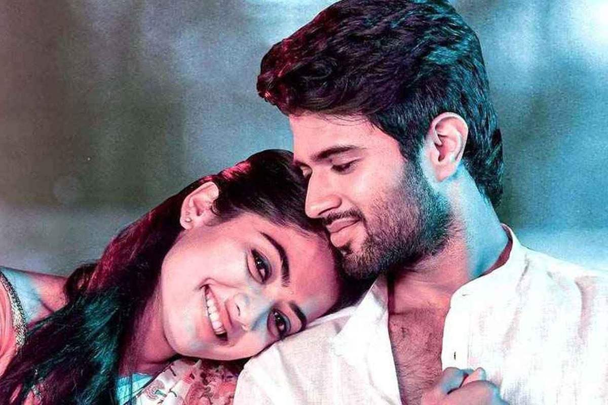 ফেব্রুয়ারিতে বিয়ের পিঁড়িতে বসবেন বিজয়-রাশমিকা!